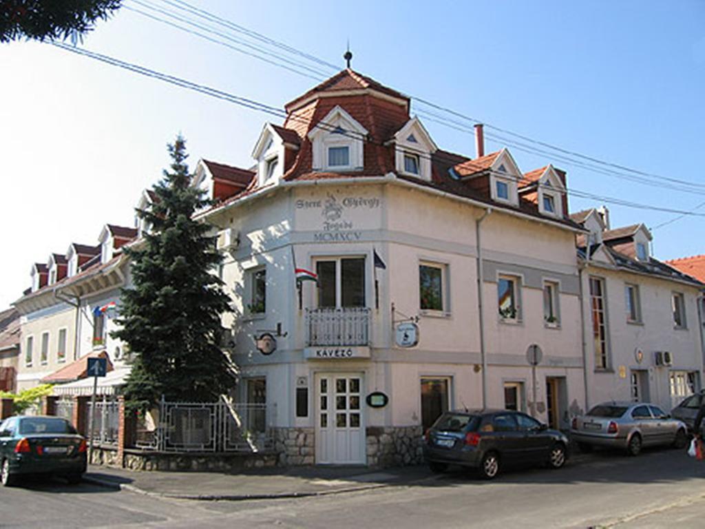 Hotel Szent Gyoergy Fogado Pécs Esterno foto